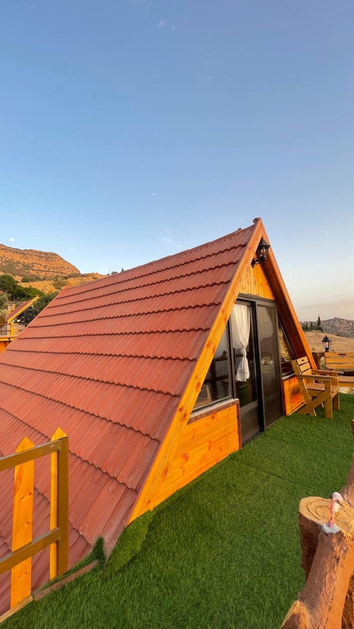 Dana Luxury Huts Hotel Exterior photo