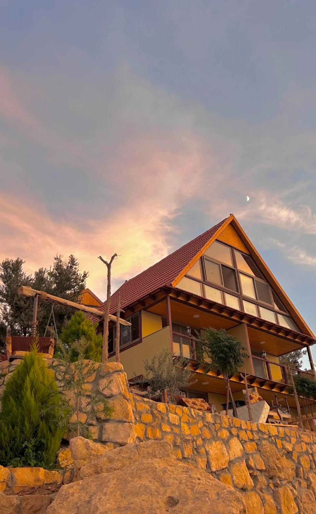 Dana Luxury Huts Hotel Exterior photo
